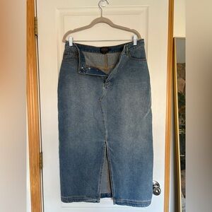 Pendleton Blue Denim Skirt with Front Slit